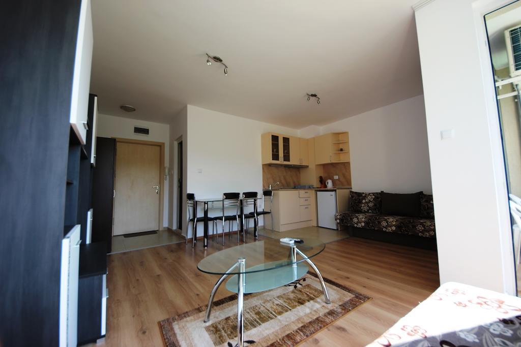 Menada Butterfly Apartment スヴェティ・ヴラス 部屋 写真
